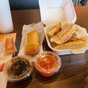 A plate would have been nice.