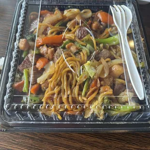 Chicken &amp; steak teriyaki w/lo mein