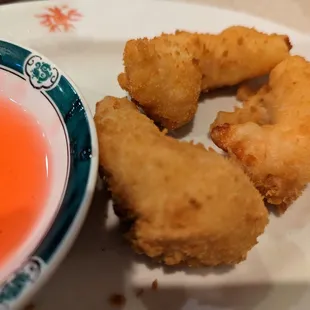 Fried shrimp (6 per order but we had devoured half)