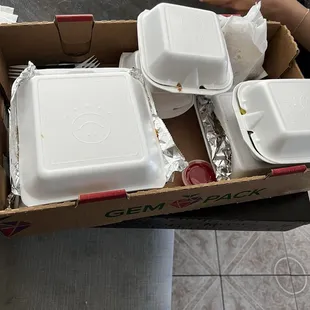 Pack plates with the food