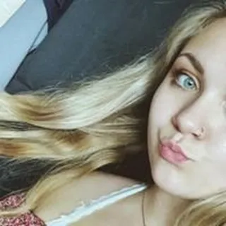 Lana S.