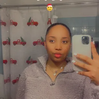 Val M.