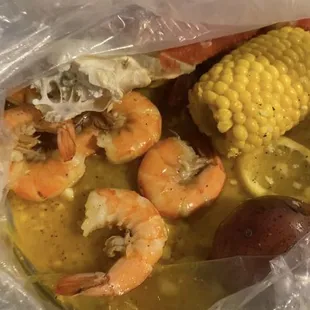 1. Half Pound Snow Crab and 1/2 lb. No Head Shrimp Combo