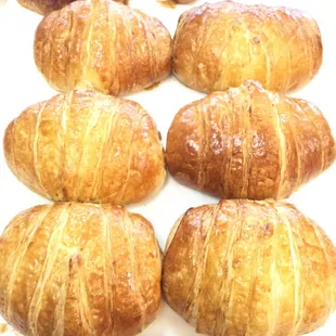 Don't miss your early breakfast with this piggy Ham &amp; Cheese :) With this cold weather a cup of coffee go along it just feel right