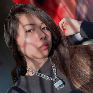 Chanika Y.