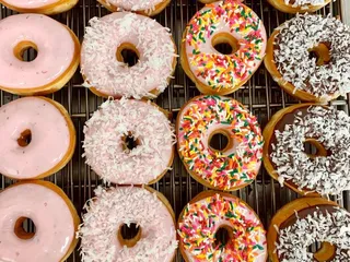 Sam's Donuts