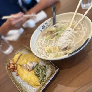 Chicken with noodles