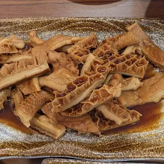 K23. Five Spice Beef Honeycomb Tripe