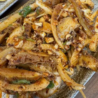 K28. Mala Shredded Beef Honeycomb Tripe