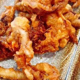 K34. Salt and Pepper Calamari Tentecles