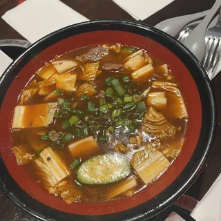 Beef Noodle in Clear Soup