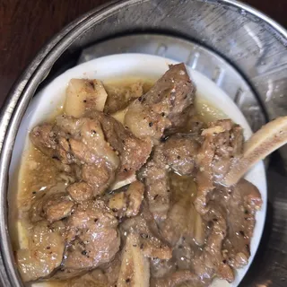 Steamed Beef Short Ribs