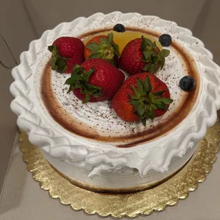 Fresh Strawberry Cake