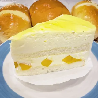 Mango Mousse Cake