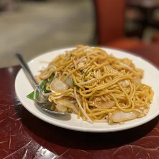 Chicken or Pork Lo Main