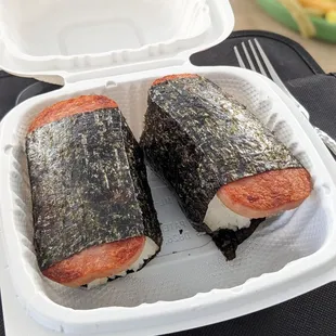 Spam musubi
