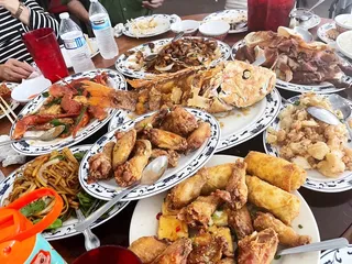 Lucky Garden Chinese Seafood Restaurant