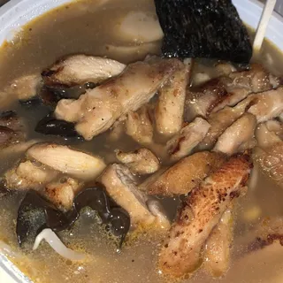 R6. Chicken Ramen