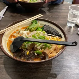 R9. Vegetable Ramen