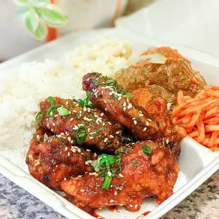 Korean Fried Chicken Lunch Plate - good for people who like Spicy chicken wings