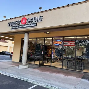 Yummy Noodle is open now