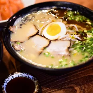 a bowl of ramen with a boiled egg
