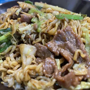 Stir Fry Korean Shin Ramen with Beef