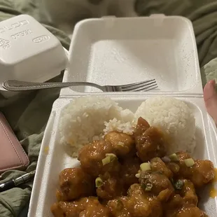 Orange chicken rate 7/10