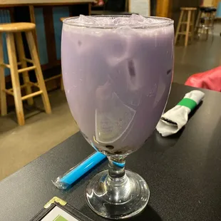 Taro boba milk tea