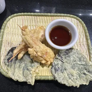 Shrimp head tempura