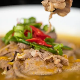 Golden chili tenders beef 金汤肥牛