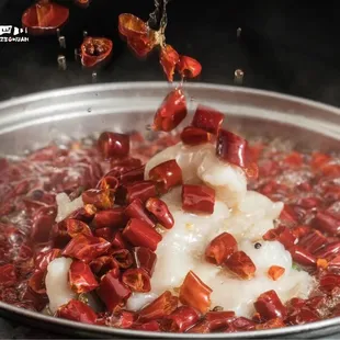 Boiling spicy fish