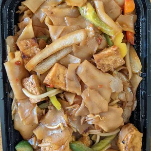 Drunken noodles - made vegan