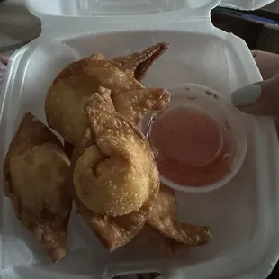 Crab rangoons