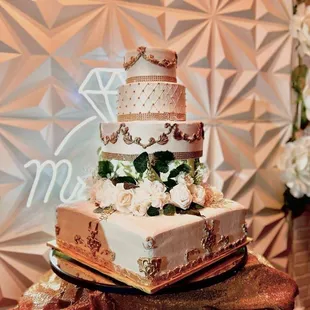 Wedding cake, my favorite