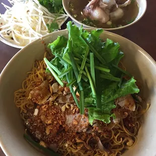 Mi Nam Vang Kho