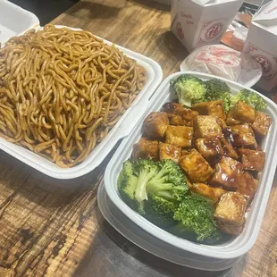 noodles, noodle soup, ramen, ramen and noodles, food, noodle dish