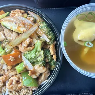 Lunch special with amazing chicken, fried rice, wonton soup