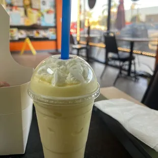 Vanilla Mango Smoothie