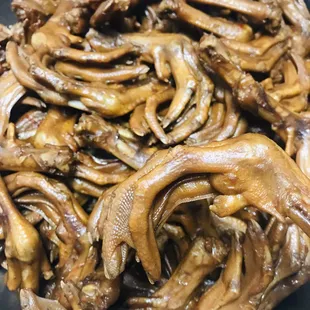 Spicy duck feet