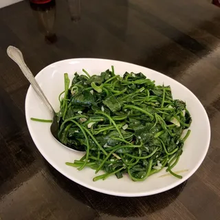 Sweet Potato Leaves with Shrimp Sauce