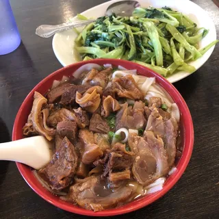 Beef Tendon Noodle Soup