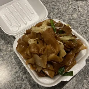 Fried Rice Noodle with Vegetable