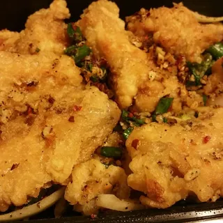 60. Cánh Gà Rang Muối- 椒盐鸡翼
