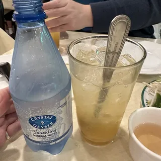 10. SODA XÍ MUỘI - 酸梅冰（梳打）