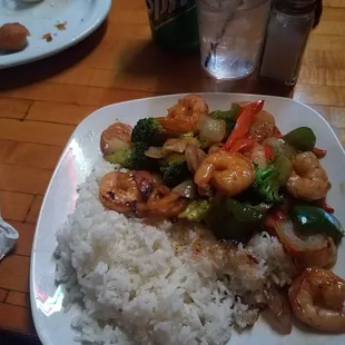 Shrimp stir fry was delicious