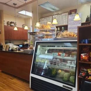 Yummy's - Beverly Hills -Breakfast &amp; Lunch Cafe