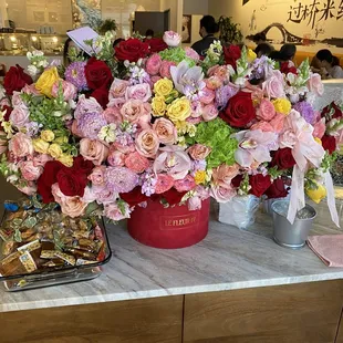 Beautiful huge bouquet for grand opening and complementary snacks