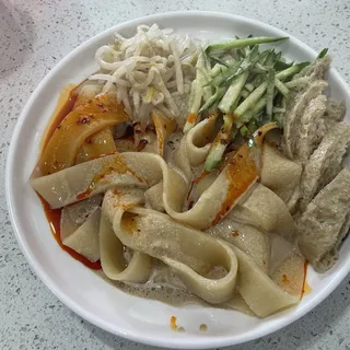 A2. Lan Zhou Mung Bean Noodles