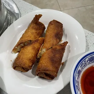 Chicken Spring Rolls (4)
